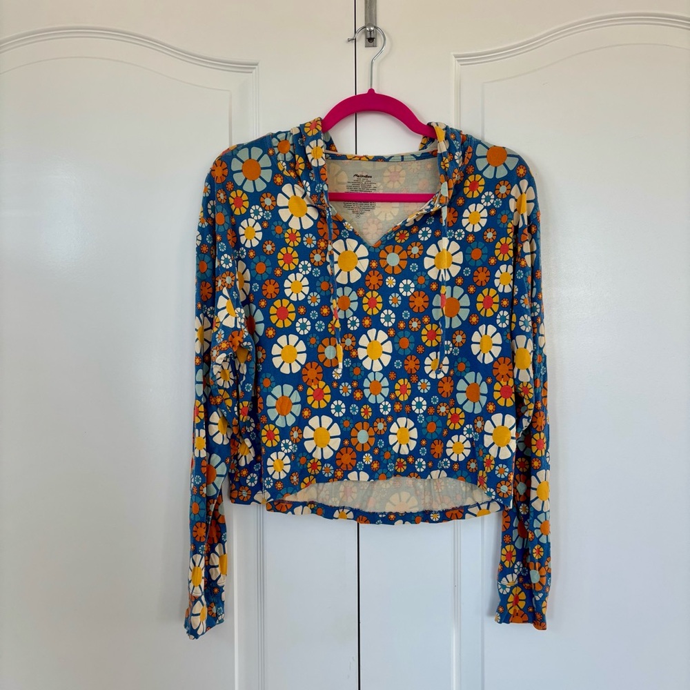 MeUndies Blue Flower Long Sleeve Cropped Hoodie Medium